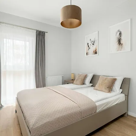 Modern With Parking & Balcony Remote Work Malta Area By Renters Prestige Poznań