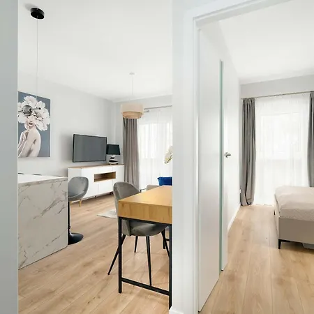 Modern With Parking & Balcony Remote Work Malta Area By Renters Prestige