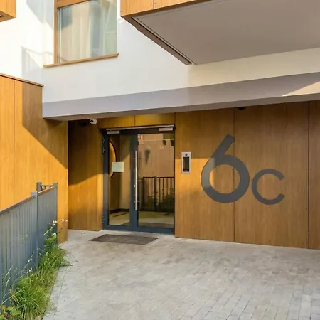 Modern With Parking & Balcony Remote Work Malta Area By Renters Prestige * Poznań