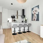 Διαμέρισμα Modern With Parking & Balcony Remote Work Malta Area By Renters Prestige *