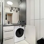 Διαμέρισμα Modern With Parking & Balcony Remote Work Malta Area By Renters Prestige Πόζναν