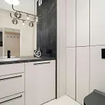 Modern With Parking & Balcony Remote Work Malta Area By Renters Prestige Διαμέρισμα