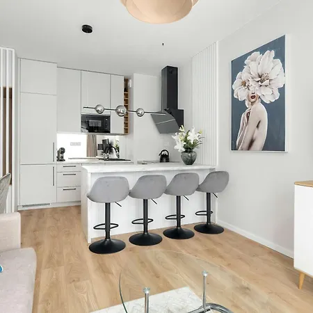 Апартаменты Modern With Parking & Balcony Remote Work Malta Area By Renters Prestige *