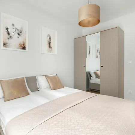 Modern With Parking & Balcony Remote Work Malta Area By Renters Prestige Апартаменты Познань