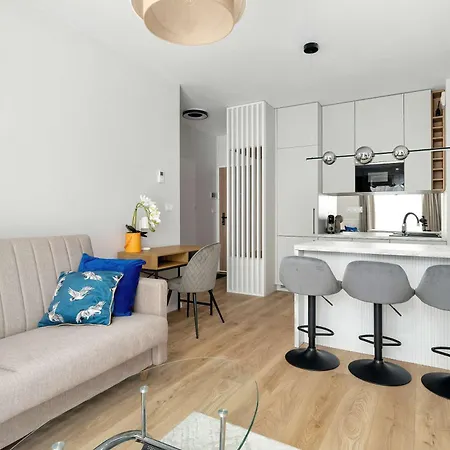 Апартаменты Modern With Parking & Balcony Remote Work Malta Area By Renters Prestige *