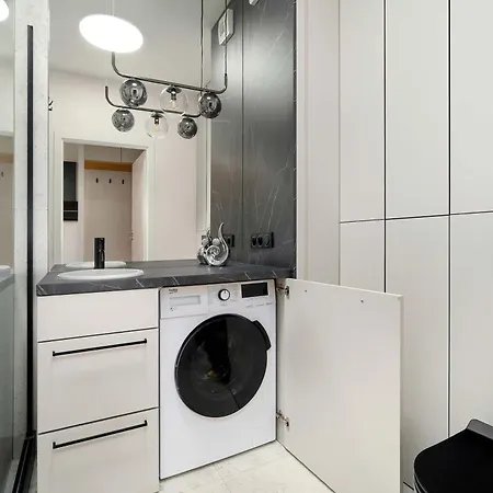 Апартаменты Modern With Parking & Balcony Remote Work Malta Area By Renters Prestige Познань