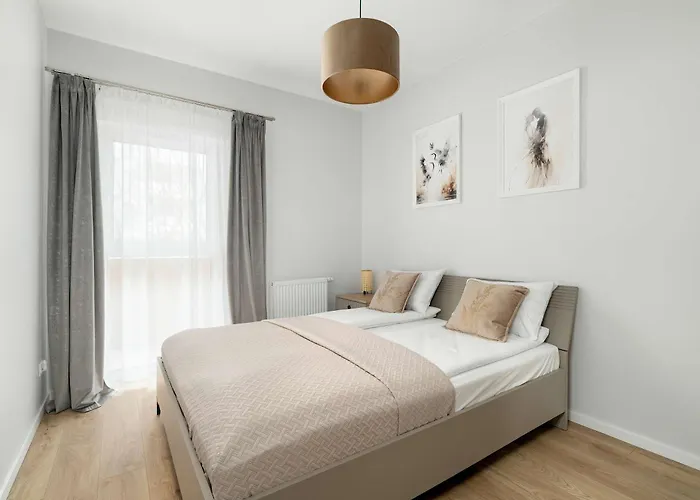 Modern With Parking & Balcony Remote Work Malta Area By Renters Prestige Poznan