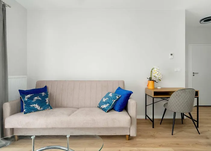 Modern With Parking & Balcony Remote Work Malta Area By Renters Prestige